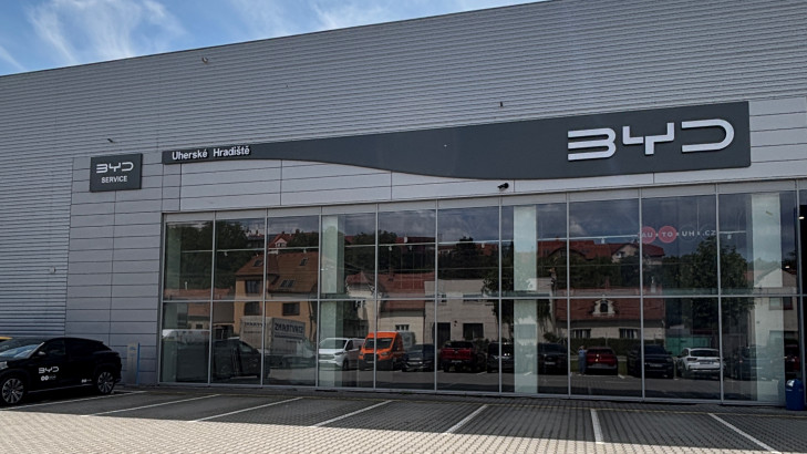 První showroom značky BYD v České republice otevřeme již brzy v Uherském Hradišti