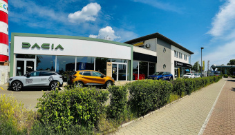 Auto Centrum Jih 2000 člen skupiny AUTO UH a.s.